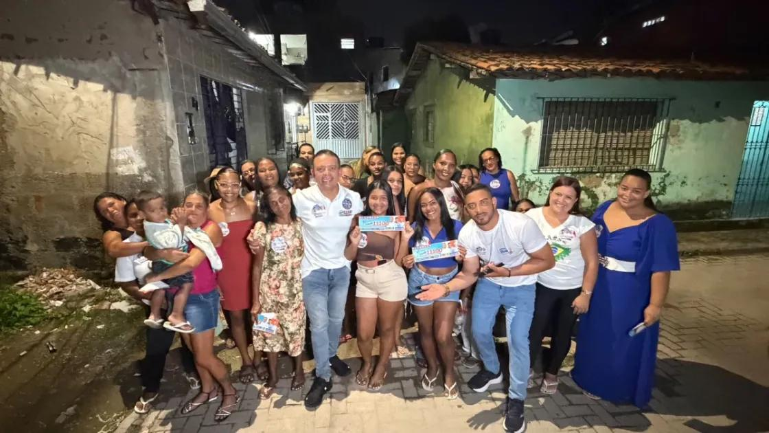 Léo do Ar apresenta propostas e debate políticas para famílias atípicas em Pontezinha